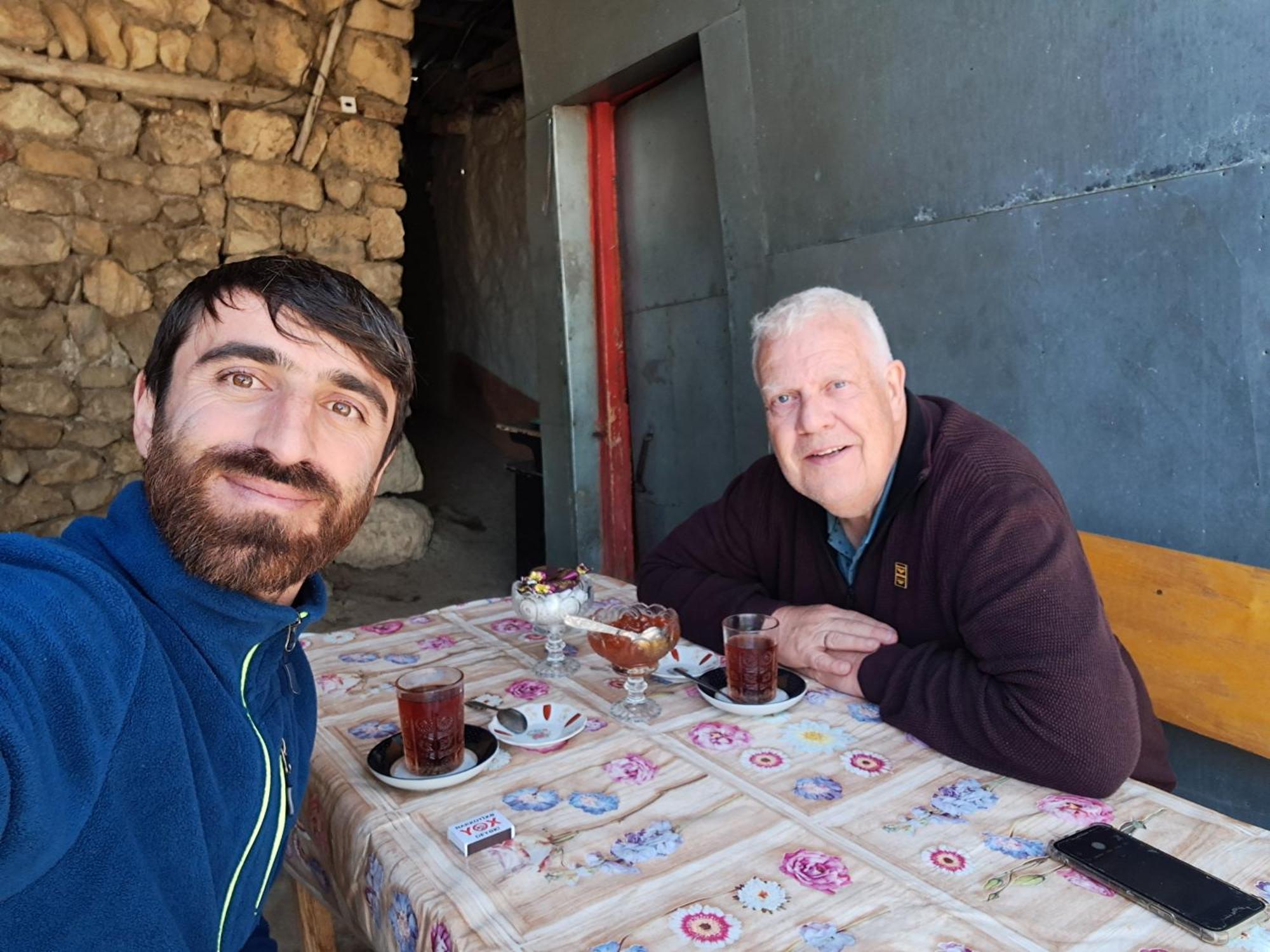 Xinaliq Khinalig Izzet'S Riverside Home Stay Екстер'єр фото