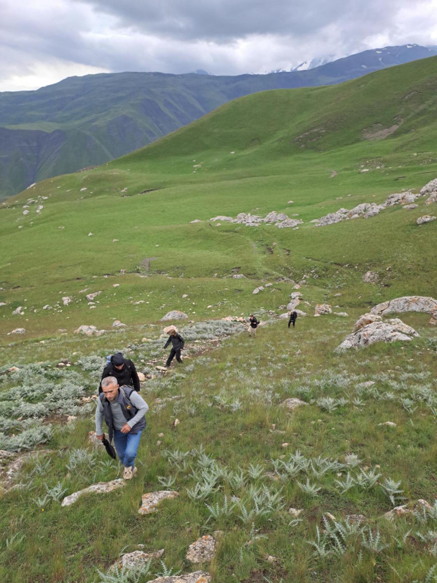 Xinaliq Khinalig Izzet'S Riverside Home Stay Екстер'єр фото